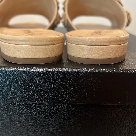 Chanel shoes size 40 - Picture 5 of 10